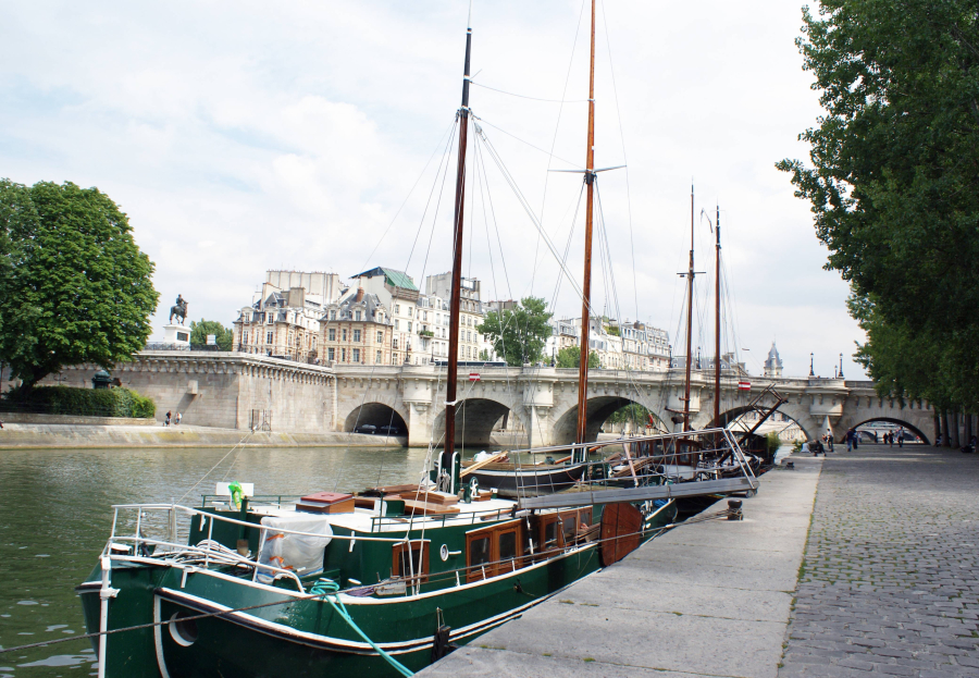An unforgettable cruise on the Paris River